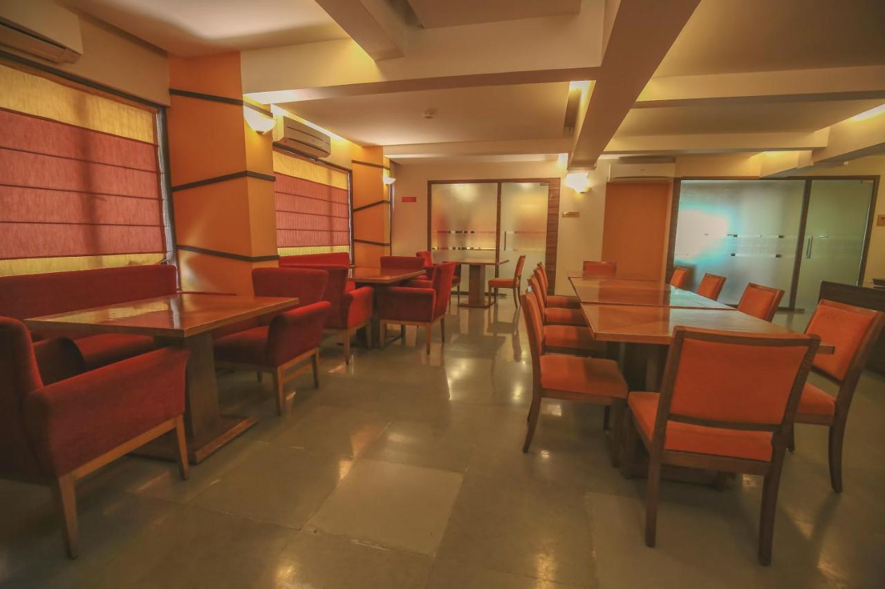 Hotel The Gold Haven Pune Zewnętrze zdjęcie