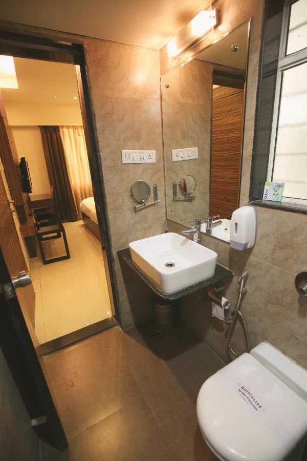 Hotel The Gold Haven Pune Zewnętrze zdjęcie